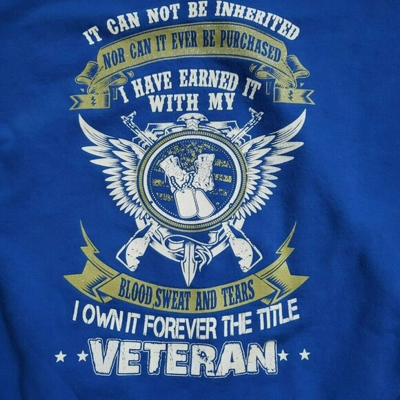 Gildan Heavy Blend Veteran Military Hoodie Sweatshirt Blue Vintage Skull Earned - Picture 4 of 12